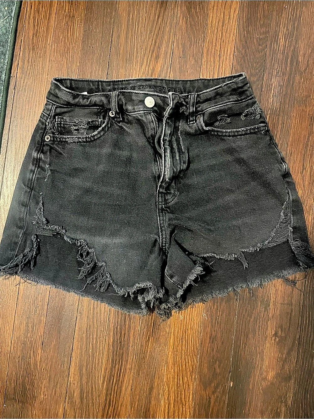 American Eagle Distressed Denim Jean Shorts in Black Size 2